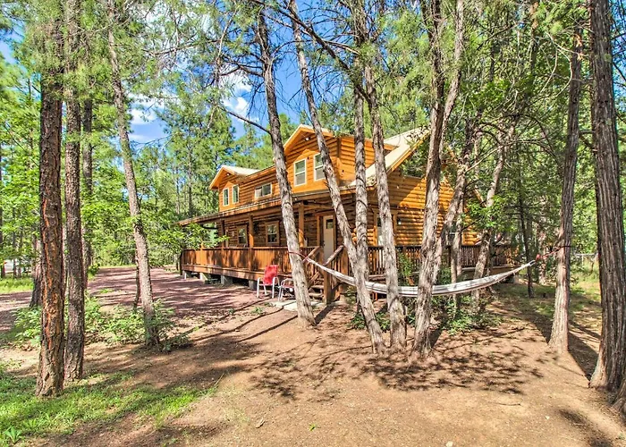 1 Mi To Lake: Chic Arizona W/ Large Porch!